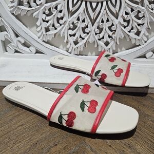 NEW Wild Fable Cherry Embroidered Slide Sandals Memory Foam Womens 8